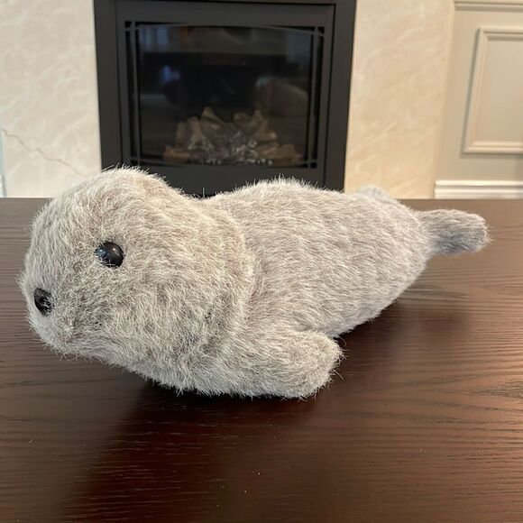 Beautiful Vintage Seal Alresford Crafts, Ltd Made in Hampshire, England 16.5” - Picture 1 of 8